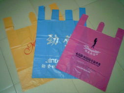 彩色印刷膠袋的應(yīng)用與東莞市虎門鴻勝塑膠制品廠的專業(yè)制造